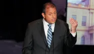 Arrestation musclée d'un candidat à la mairie de New York par la police de l'immigration