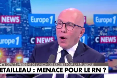 «Bruno Retailleau est un otage du macronisme», estime Éric Ciotti