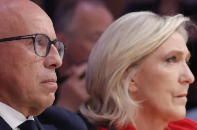 «Une fois encore, Emmanuel Macron abîme l'image de la France» : les membres de l'opposition critiquent la venue d'Ahmad al-Chareh à Paris