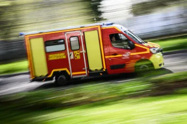 Treize personnes ont été blessées, dont au moins une gravement, par la foudre qui a frappé mercredi après-midi le Parc animalier de La Barben, près d'Aix-en-Provence, selon les pompiers (Illustration)