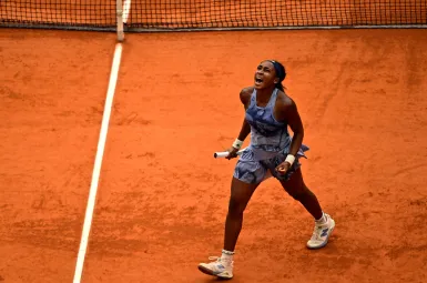 EN DIRECT - Roland-Garros : Coco Gauff bat Aryna Sabalenka et remporte son deuxième titre en Grand Chelem