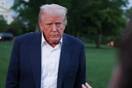 Donald Trump annonce des droits de douane de 100% sur les films produits à l'étranger