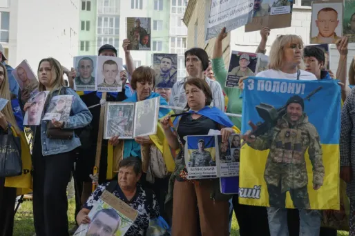 Kiev a de son côté annoncé avoir récupéré 1.212 corps de ses soldats tués sur le front, une des plus importantes opérations du genre depuis l'invasion lancée par Moscou il y a plus de trois ans.