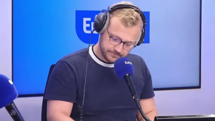 DM